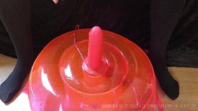 Sexy Amateur Girl Using Her New Sextoy In Her Nice Shaved Pussy - hclips.com