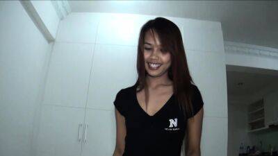 Asian - Amateur Thai teen cutie blowjob and fuck - drtuber.com - Thailand