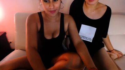 Amateur brunette lesbian porn stars on webcam - drtuber.com