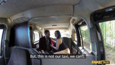 Horny couple goes wild in a fake taxi backseat ride - sexu.com